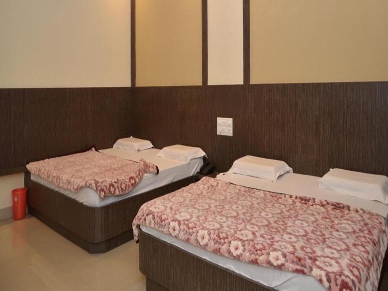 Hotel North Star Udaipur Exterior photo